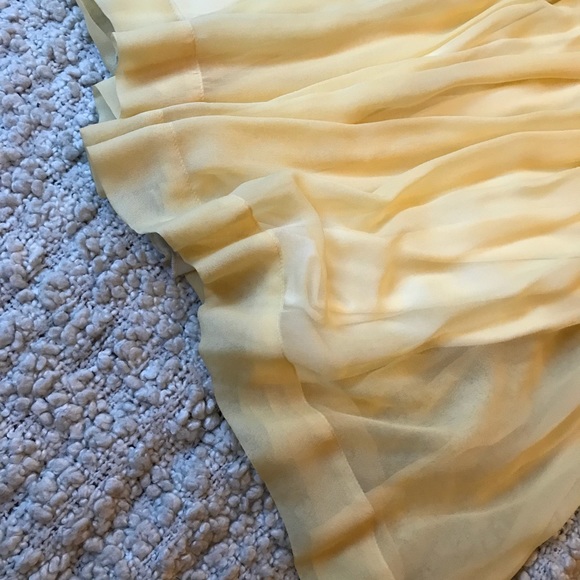 VINTAGE 90s Butter yellow chiffon dress w thin straps - Picture 4 of 7